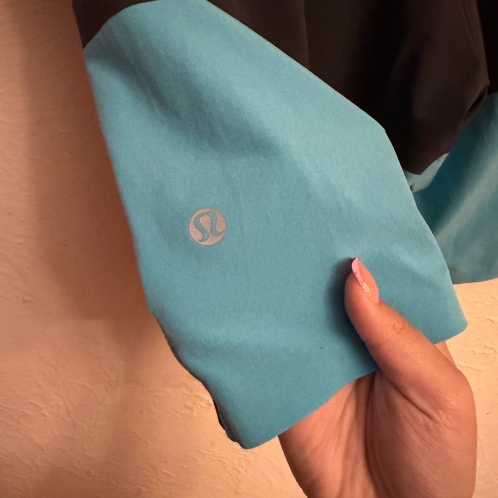 Lululemon Shorts - Picture 6 of 10